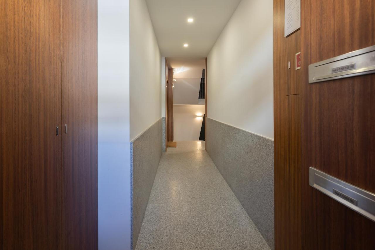 Host Wise - Bright & Contemporary Flat - Ace Location Apartment Порто Екстериор снимка