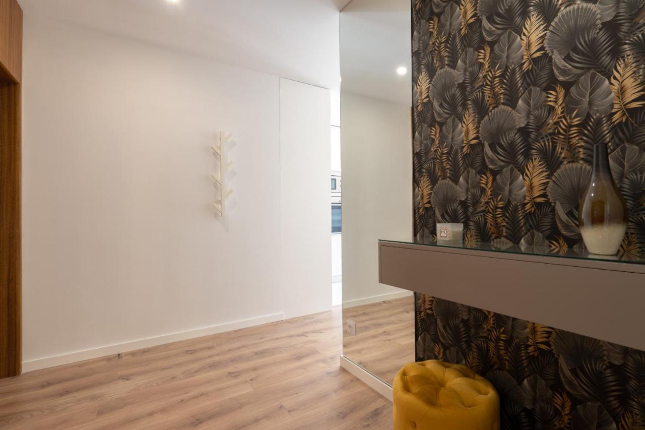 Host Wise - Bright & Contemporary Flat - Ace Location Apartment Порто Екстериор снимка